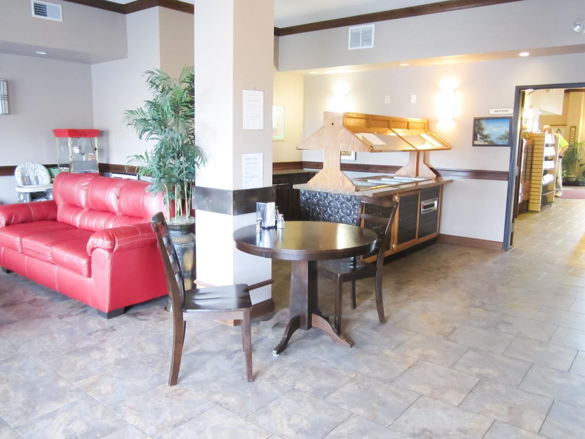 Bell'S Extended Stay And Suites Saint-Robert Exterior foto